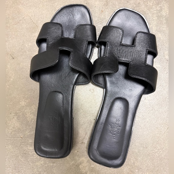 Black Leather Sandals - Picture 2 of 5